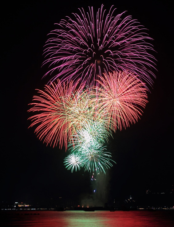 Feuerwerk am Lago Trasimeno